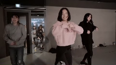 舞蹈视频 - Adventure Of A Lifetime(Matoma Remix)