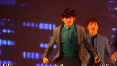 边伯贤(EXO),EXO - Call Me Baby