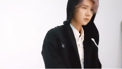 鹿晗 - Superstar