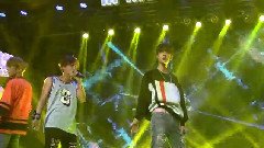 UNIQ - Falling In Love