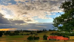 音乐短片 - 世界上最遥远的距离