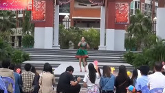 乌兰托娅 - 新套马杆