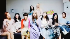 TWICE - TWICE REACTION -CHEER UP