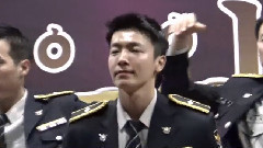 Super Junior,东海(Super Junior) - Uptown Funk