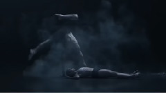 音乐短片 - Modern Dance With The Smoke