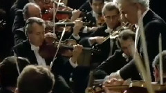 音乐短片 - 罗西尼<威廉退尔>序曲 (卡拉扬指挥)