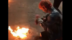 V(防弹少年团),田柾国(防弹少年团),防弹少年团 - 郑号锡推特更新:燃烧吧!!!金泰亨&田柾国FIRE魔术燃烧