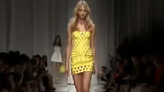 音乐短片 - 范思哲 2010春夏女装秀