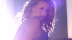 音乐短片 - Victoria's Secret Angels Land In Times Square