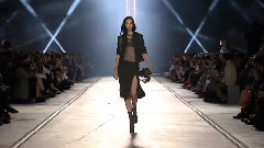 Fashion Show - The Supermodels Of The 00's Part 2