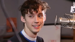 Troye Sivan - Troye Sivan Talks With 92 PRO-FM