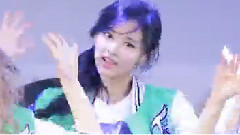 TWICE - Touchdown