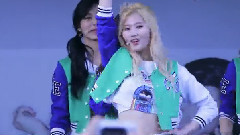 TWICE - Woohoo