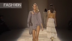 Fashion Show - Givenchy Spring Summer 2004