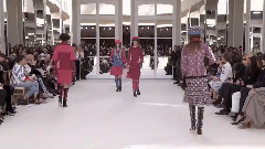 音乐短片,Fashion Show - Paris Couture Fashion Week Chanel Show Guests Collection Chanel Autumnwinter 2016 Show