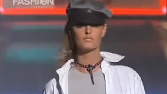 Fashion Show - Dsquared2 Spring Summer 2004