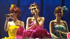S.H.E,田馥甄,Ella(陈嘉桦),Selina(任家萱) - 你曾是少年