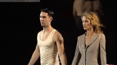 Fashion Show - Alexander McQueen Spring Summer 2004