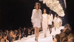 Fashion Show - Dries Van Noten Spring Summer 2005