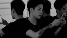 Amber - CROSSING 预告