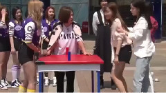 少女时代,Tiffany(少女时代),TWICE - Tiffany VS twice