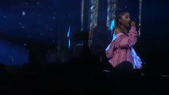 Ariana Grande - Dangerous Woman