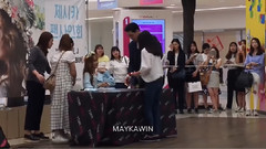 Jessica - < With Love, J > 新专辑签名会新专辑签名会