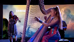 Joanna Newsom - Anecdotes