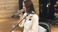 张韶涵 - 张韶涵Facebook直播视频,献给粉丝的歌