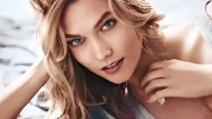 Karlie Kloss - Karlie Kloss拍摄广告片段
