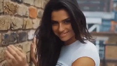 音乐短片 - All That She mWants