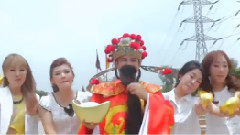 M-Girls - 咚咚锵锵接财神