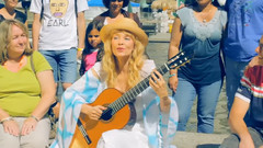 音乐短片 - Liona Boyd - The Toronto Song!