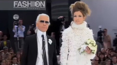 Fashion Show - Chanel Haute Couture Fall Winter 2005-2006