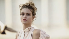 Fashion Show - Emporio Armani 2016 Spring Summer Campaign