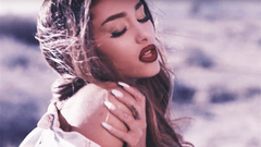 Ariana Grande - Into You