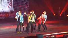 Rap Monster(防弹少年团),SUGA(防弹少年团),JIN(防弹少年团),田柾国(防弹少年团),防弹少年团 - Fire