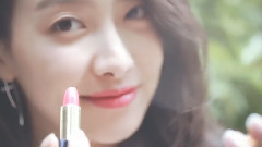 f(x),宋茜 - Grazia六月刊 Estee Lauder 预告2