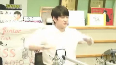 GOT7,Junior(GOT7),崔荣宰(GOT7) - 电台男装跳 今天开始我们(Me Gustas Tu)