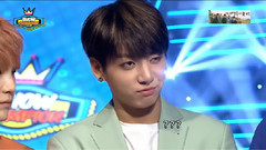 J-HOPE(防弹少年团),V(防弹少年团),Rap Monster(防弹少年团),田柾国(防弹少年团),防弹少年团 - 各自抢镜的两大翘楚