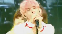 金钟铉(SHINee) - White T-Shirt