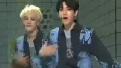 边伯贤(EXO),EXO - Lucky One & Monster 现场版边伯贤个人单剪