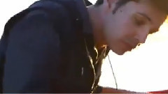 音乐短片 - Дъбстеп на пиано в езеро с Уилям Джоузеф