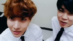 防弹少年团 - V LIVE