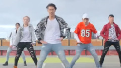 舞蹈视频,模仿翻唱,音悦stage - 澳洲舞团模仿 Fire