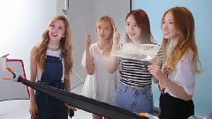 宇宙少女 - 宇宙少女 我的宇宙日记 快乐的一天 记者问答 & 遇见Apink金南珠 & 校园演出 & 宿舍生活