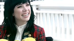 Carly Rae Jepsen - CRJ日本洗发水广告采访