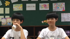 TF家族 - 杯子舞