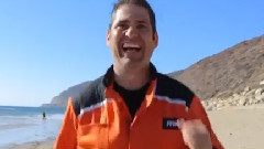 音乐短片 - Big Sister Met Uncle Beach Bikini