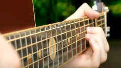 音乐短片 - Dutch refers to play the guitar magnum band Demons this little elder brother is really come through